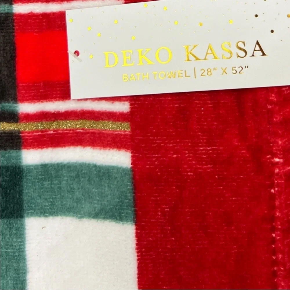 Deko Kassa - ‘Holiday Plaid bundle’ bath towel set. NWT.